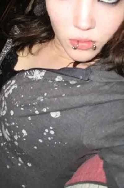 Ella, 19 år